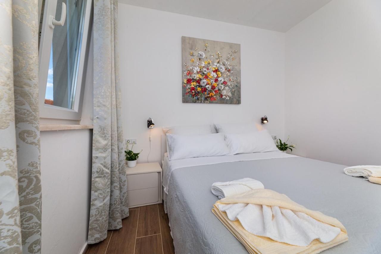 Apartment Nada 1 Malinska Eksteriør bilde