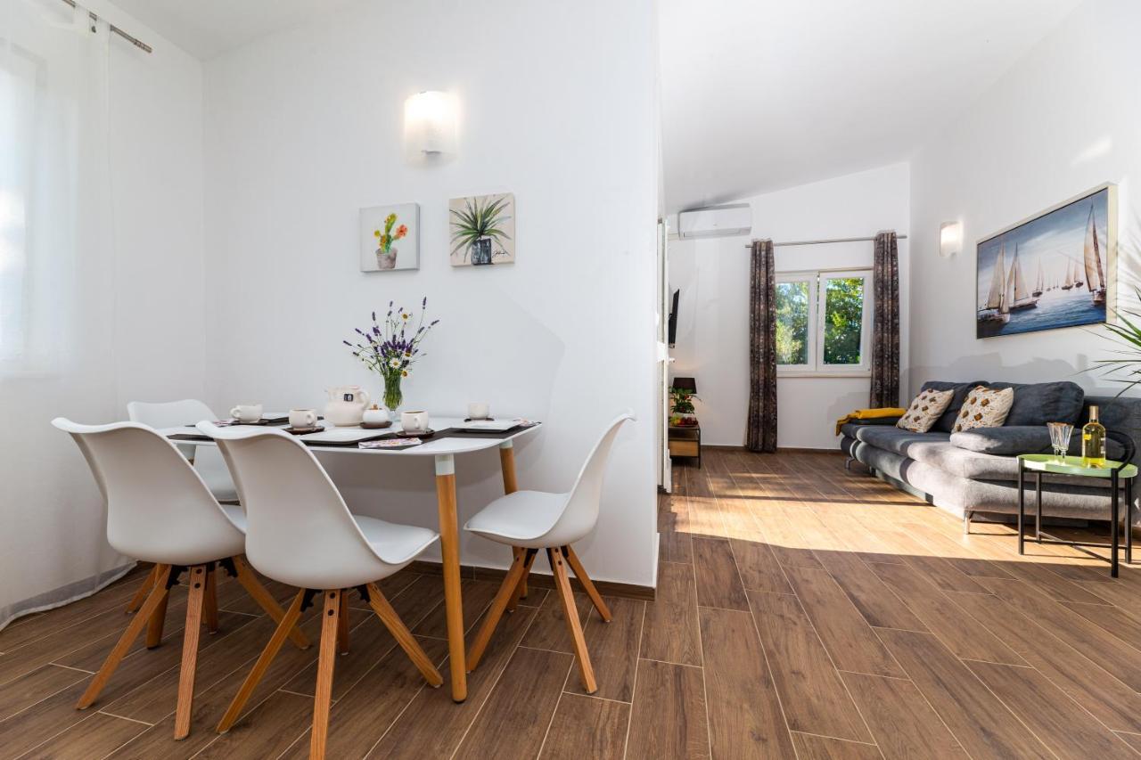 Apartment Nada 1 Malinska Eksteriør bilde